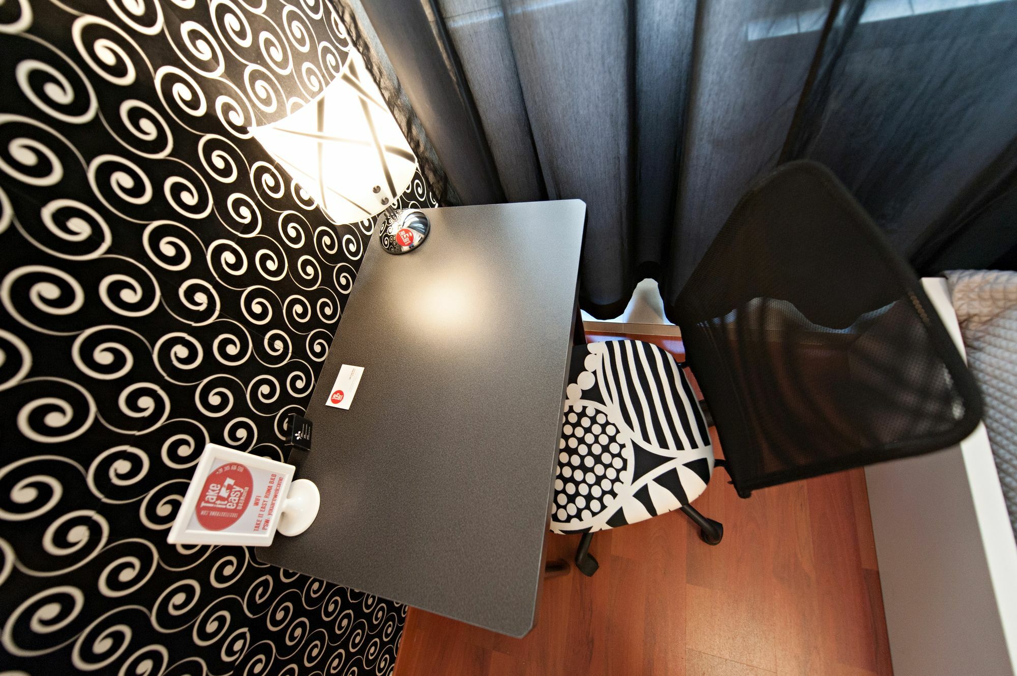 Take It Easy Roma Guest House Екстер'єр фото
