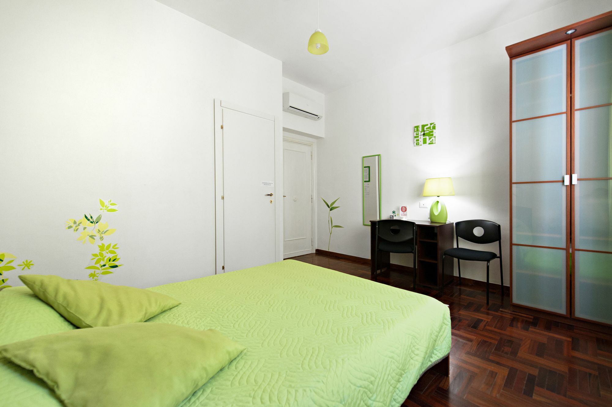 Take It Easy Roma Guest House Екстер'єр фото